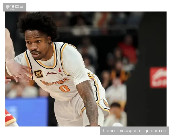 NBA赛场上的“爆发力”秘密：古德温如何在关键时刻掀起波澜？
